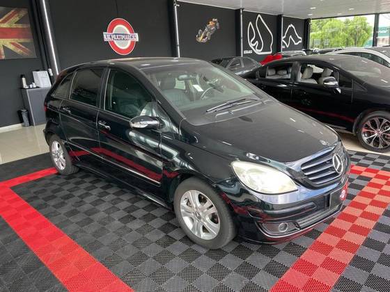 MERCEDES-BENZ B 200 2.0 8V GASOLINA 4P AUTOMÁTICO MERCEDES-BENZ B 200 2.0 8V GASOLINA 4P AUTOMÁTICO
